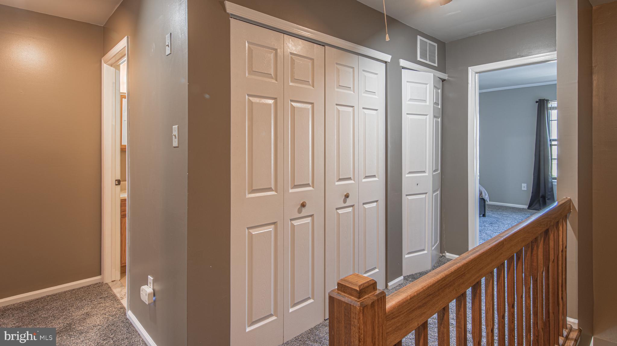 223 Allens Ln