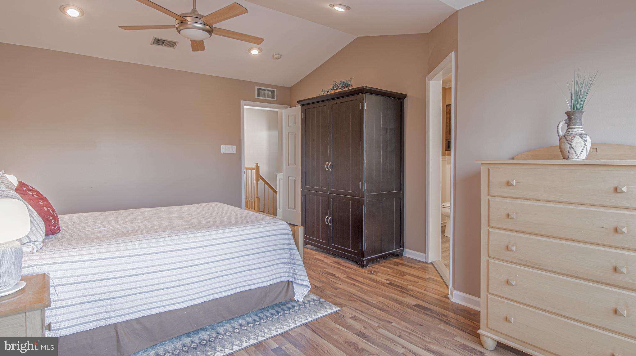 113 Carriage Way