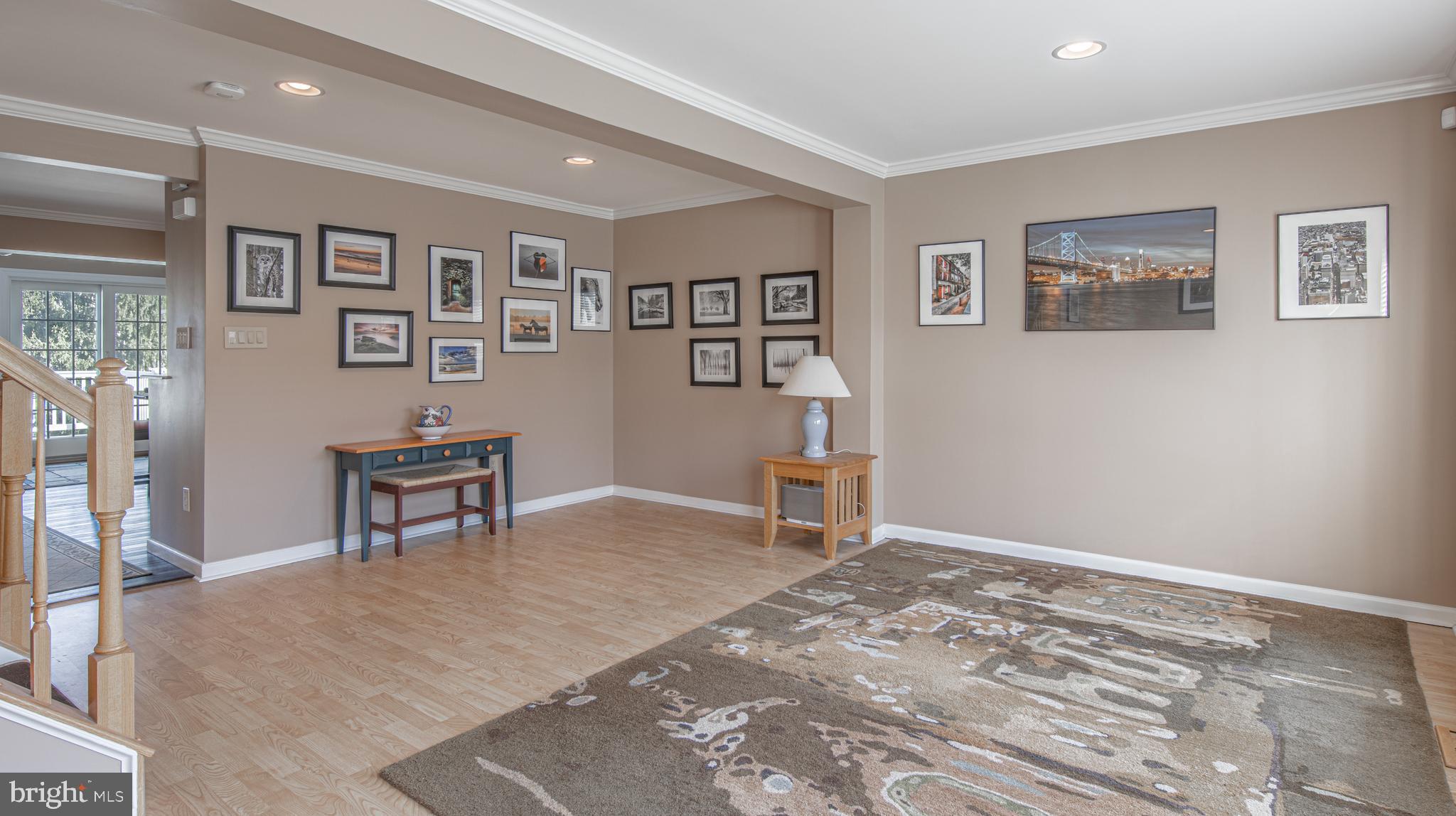 113 Carriage Way