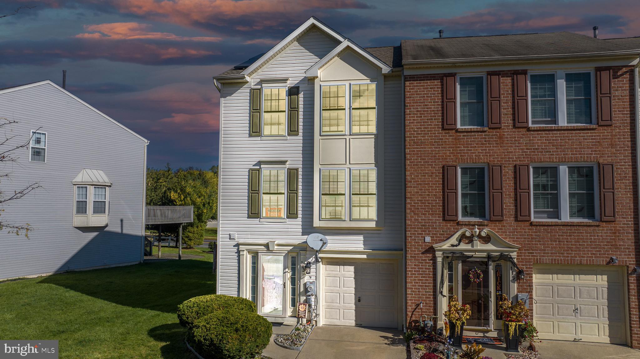 113 Carriage Way