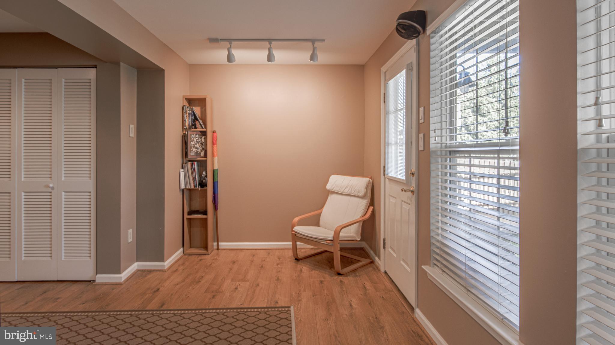 113 Carriage Way