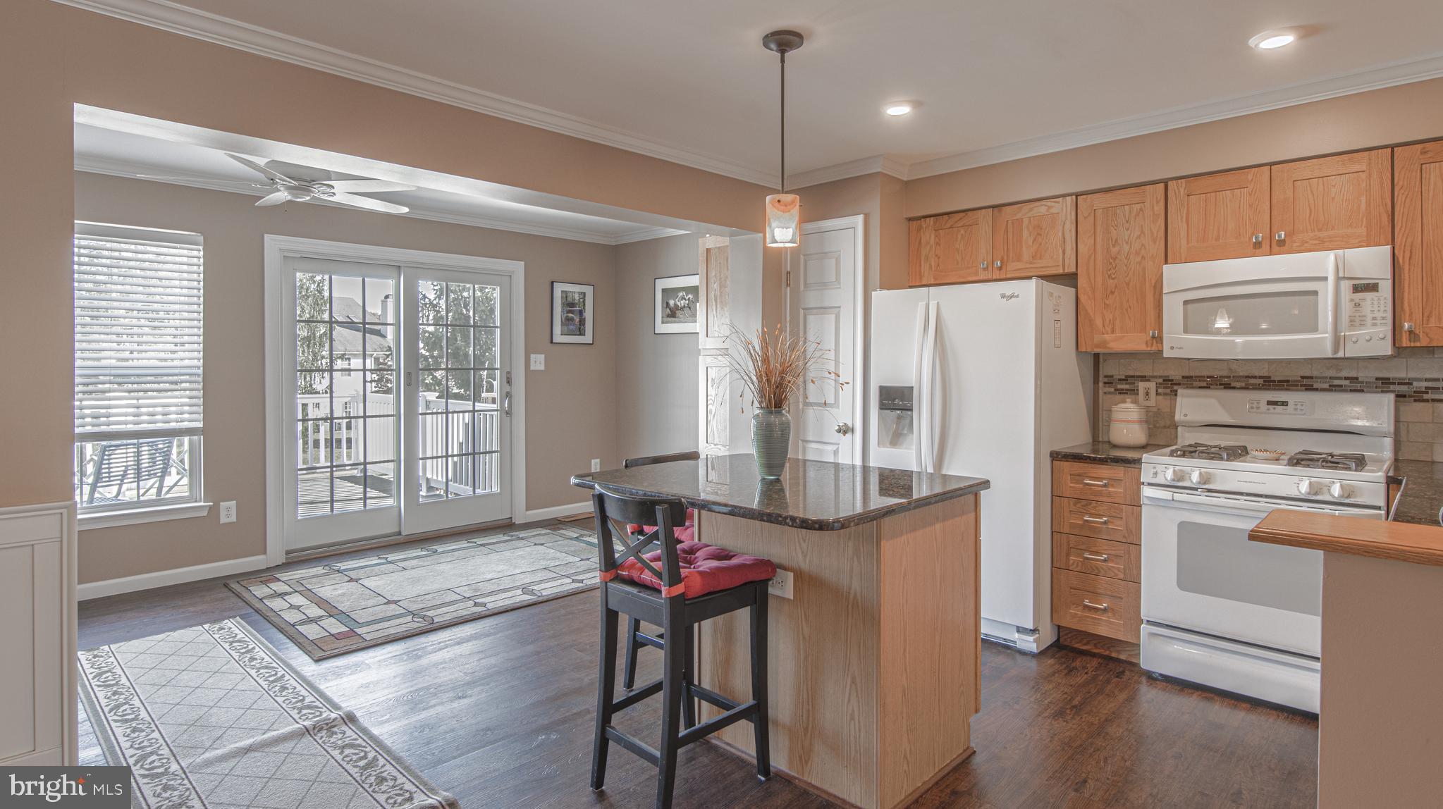 113 Carriage Way