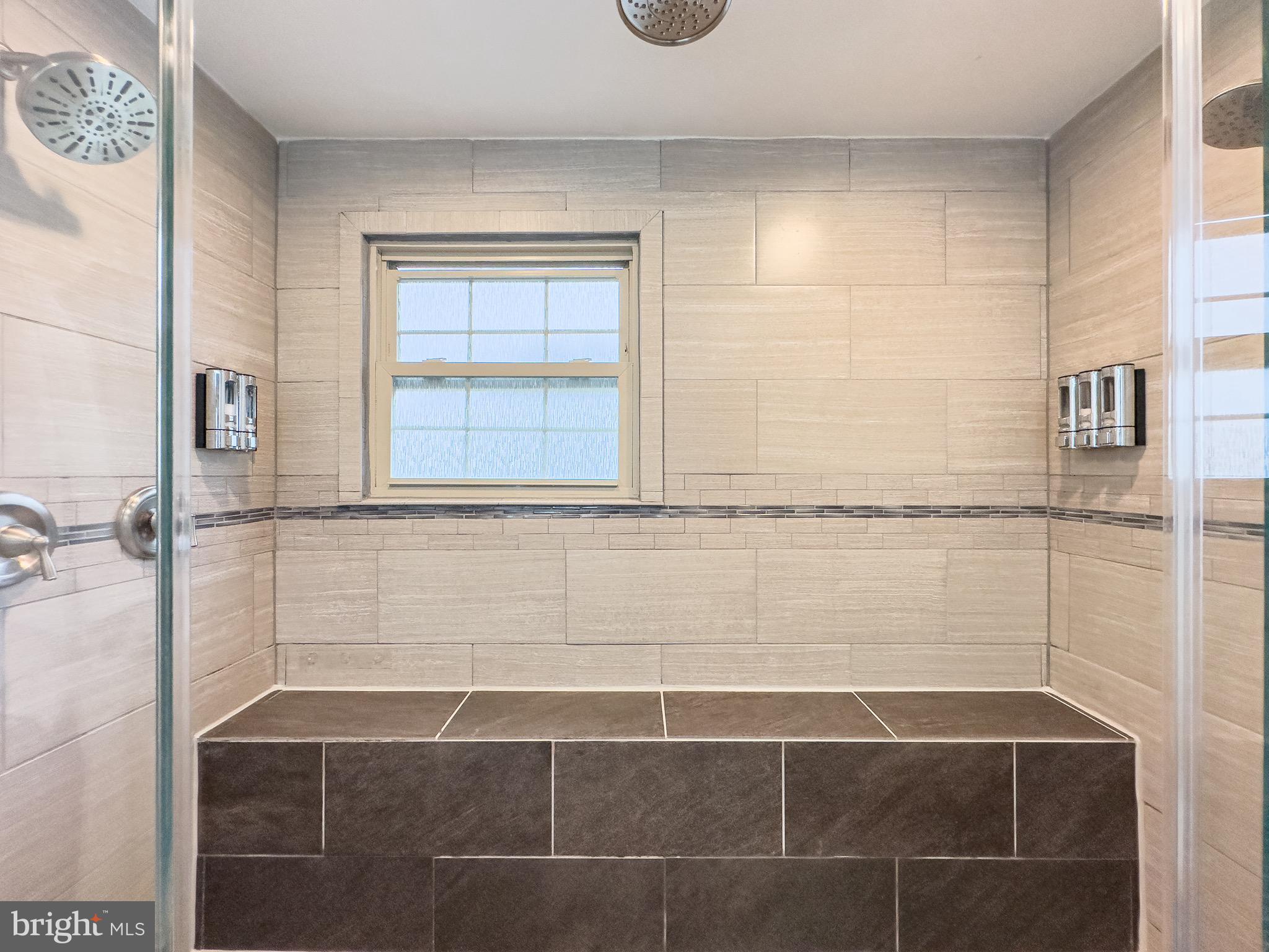 2 Olmsted Dr
