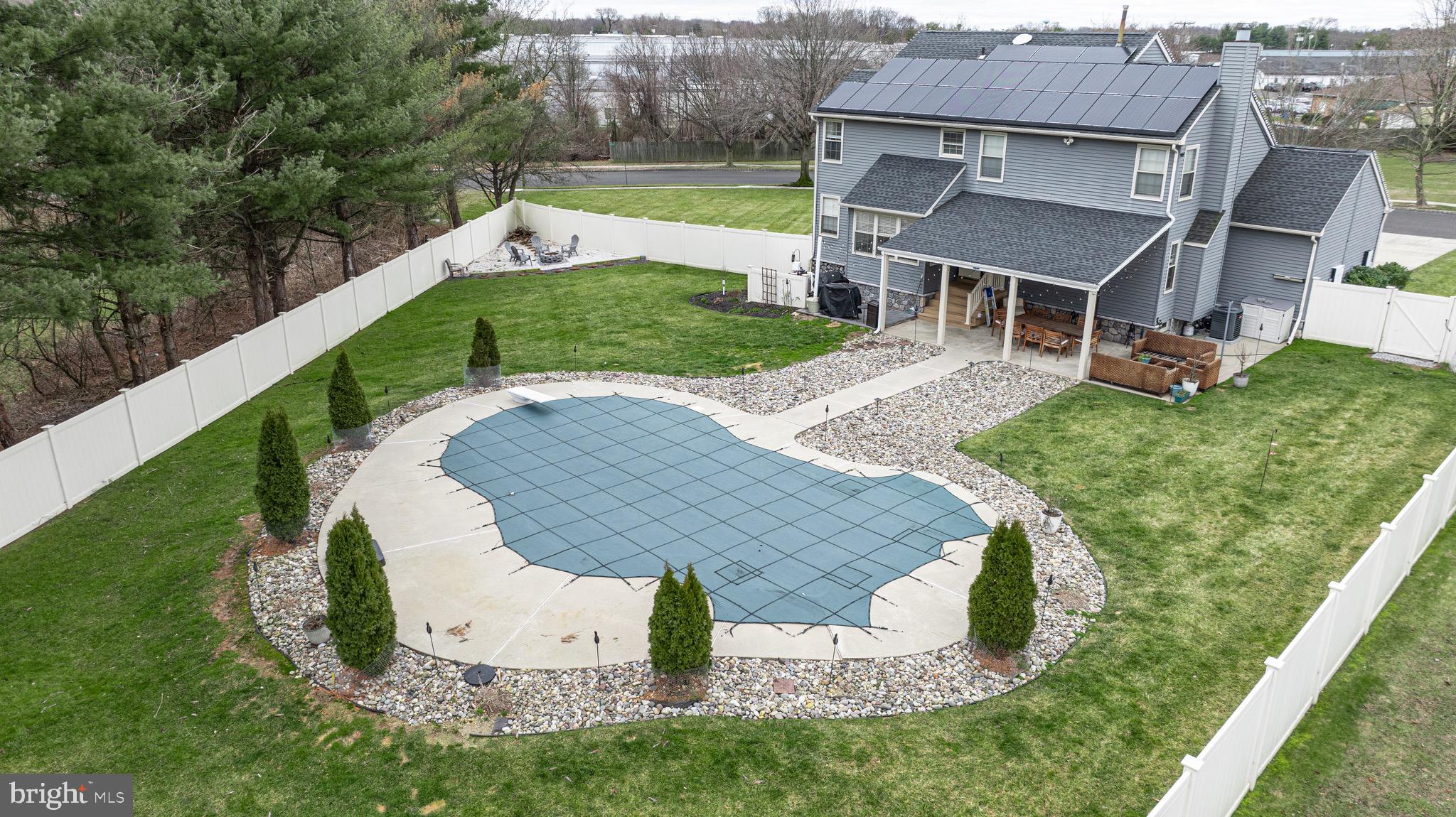 2 Olmsted Dr