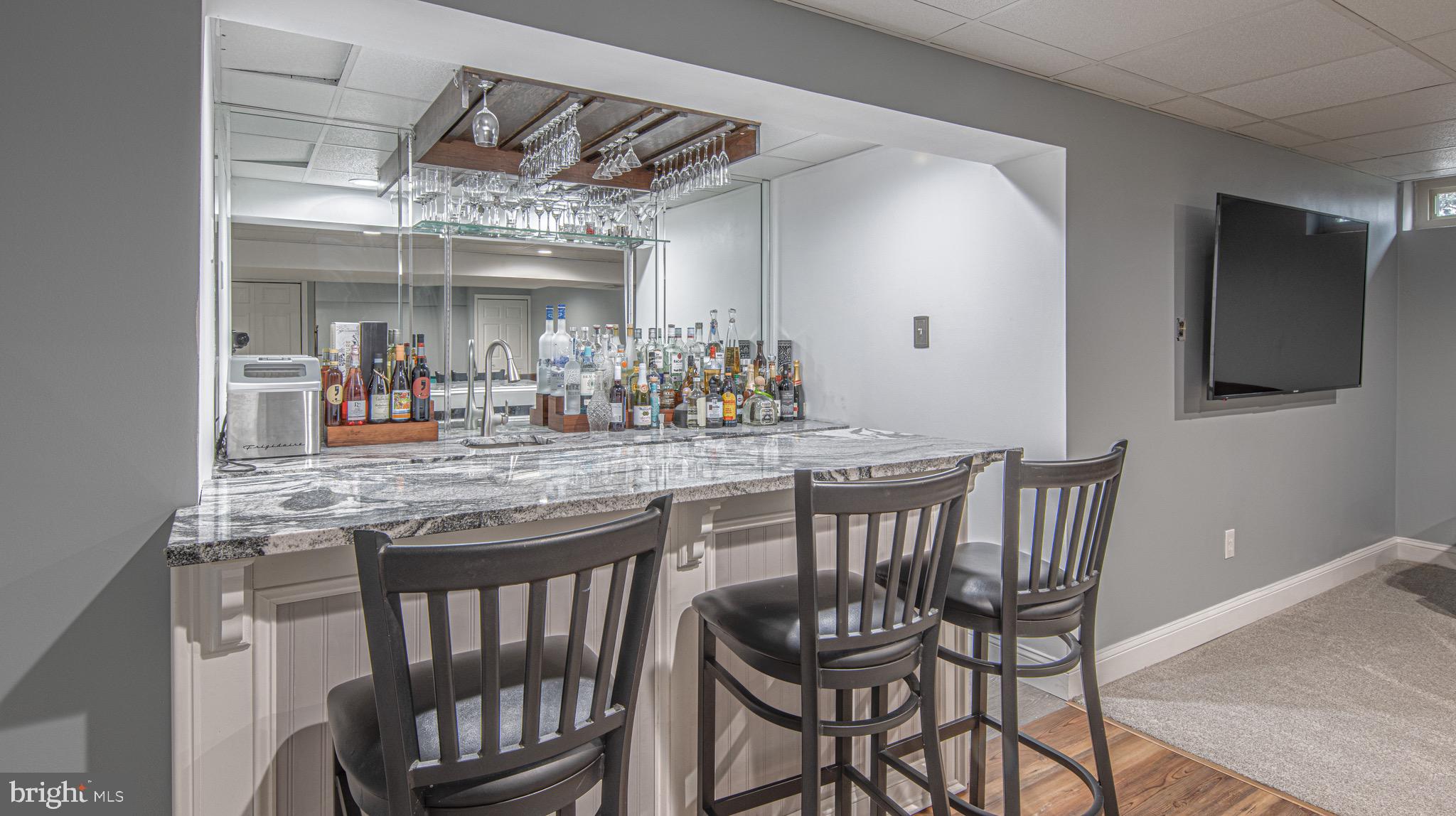 2 Olmsted Dr