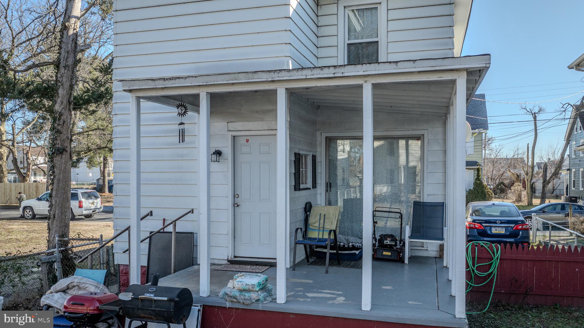 111 E Jefferson St