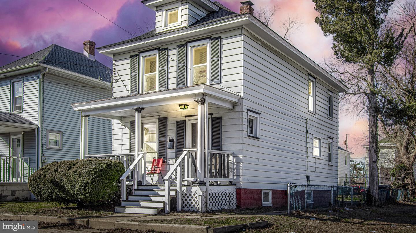 111 E Jefferson St