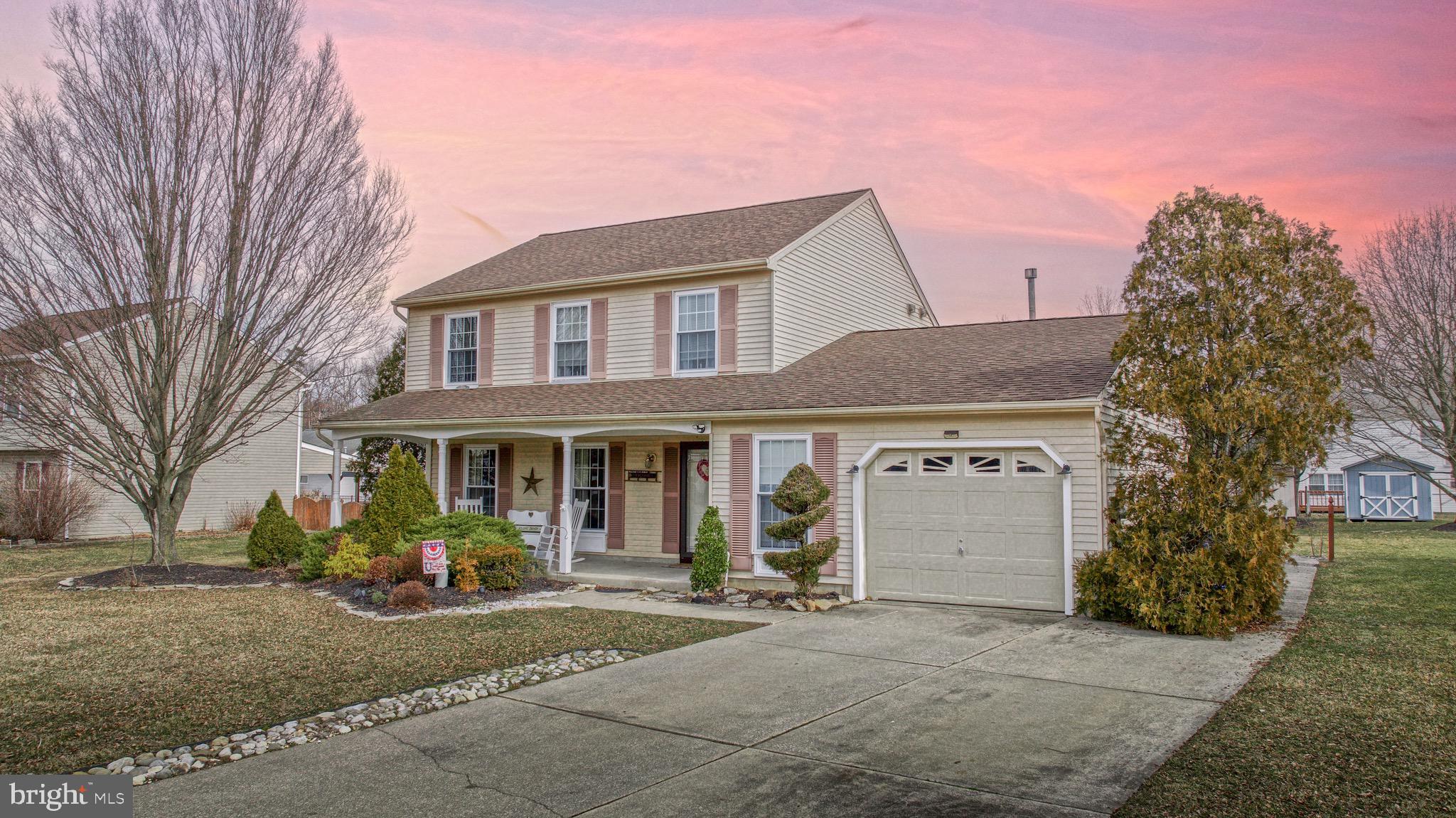 38 Hayslope Ct