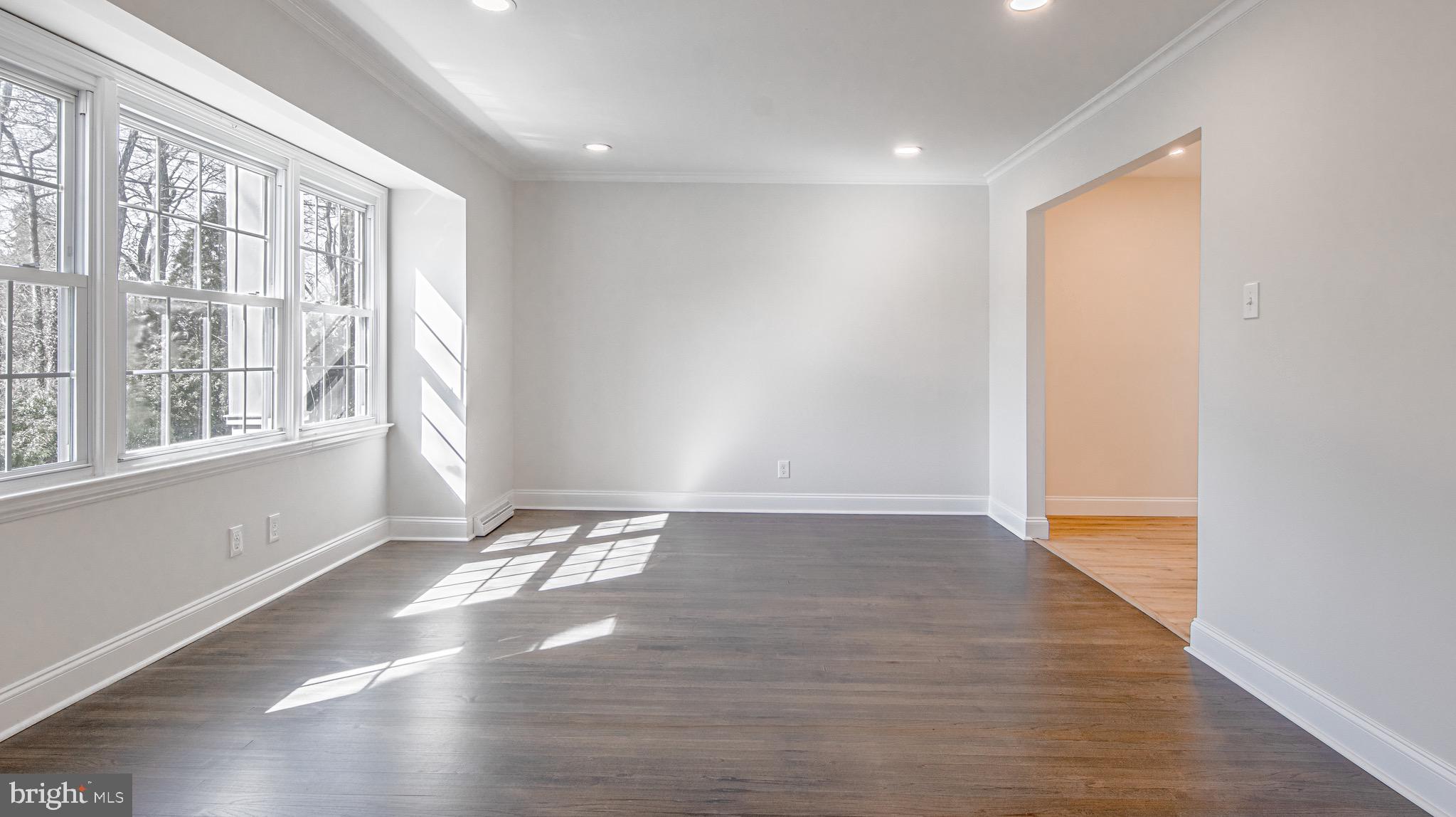 424 2nd St