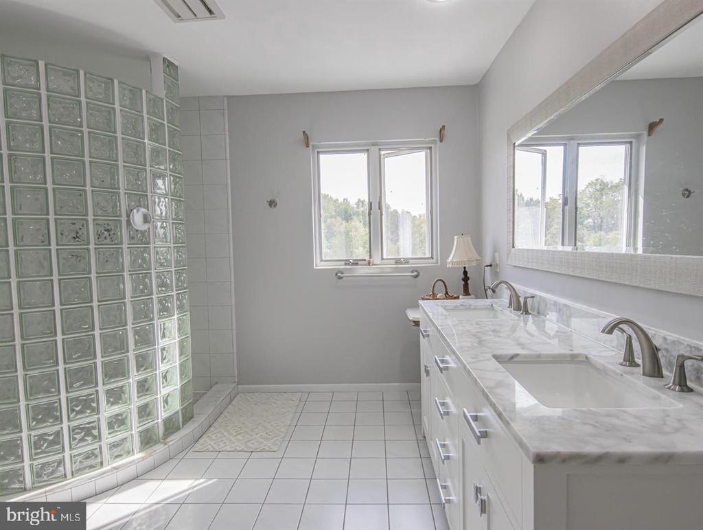 351 SWEDESBORO RD