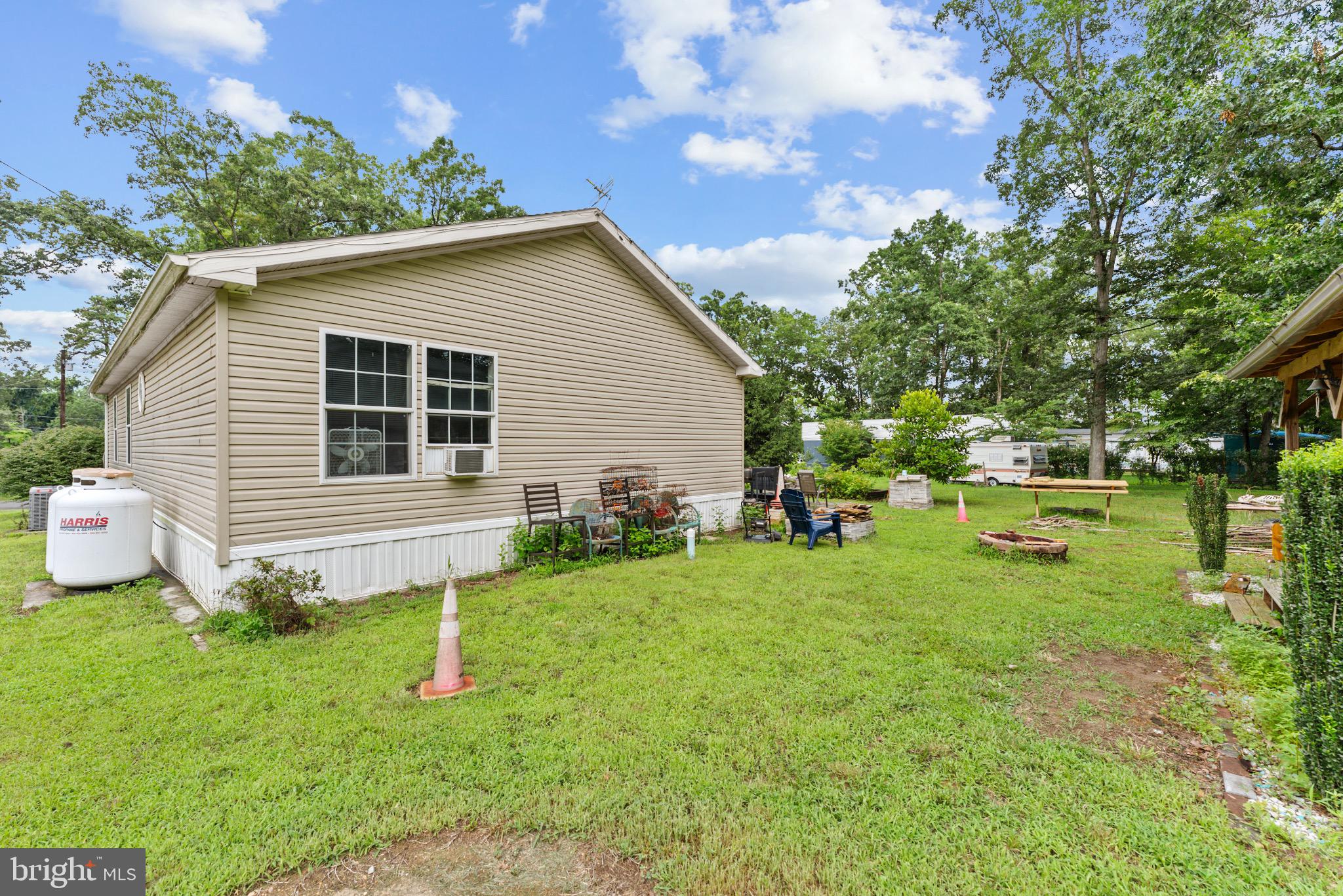 163 Ashwood Dr