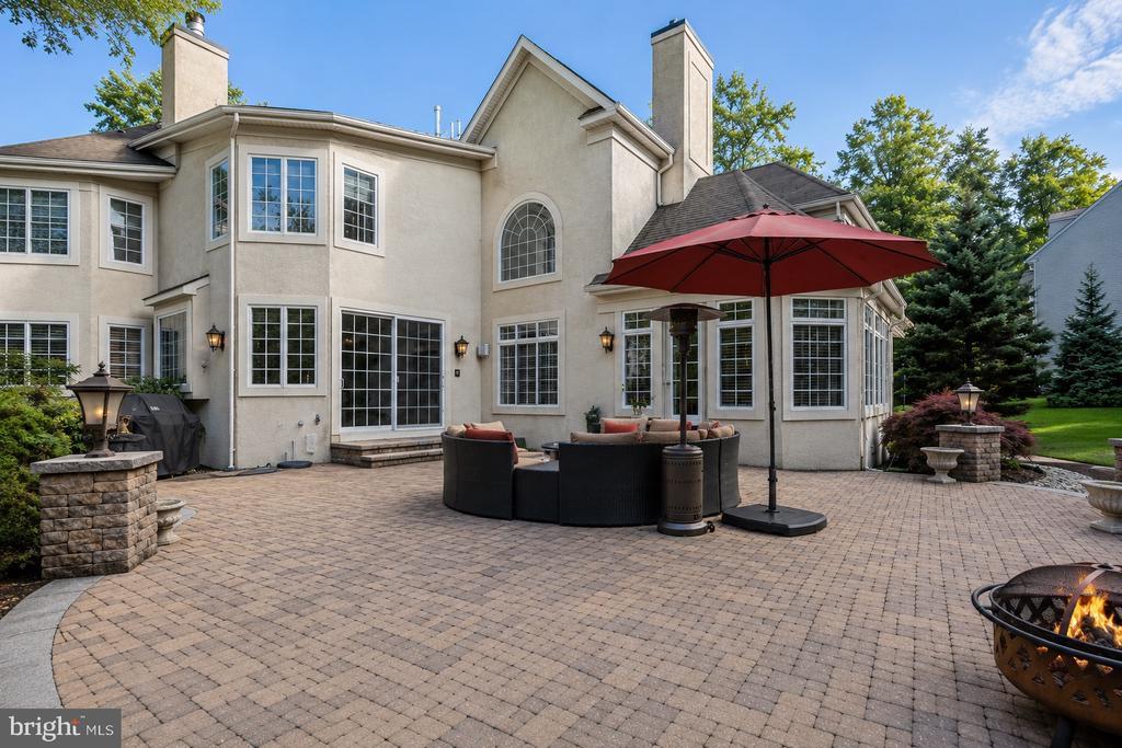 209 FOREST WOODS DRIVE