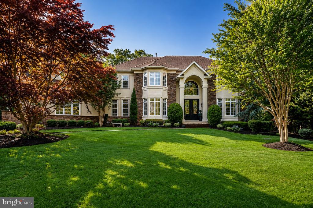 209 FOREST WOODS DRIVE