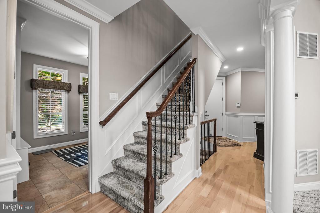 209 FOREST WOODS DRIVE
