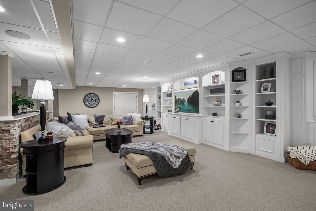 209 FOREST WOODS DRIVE