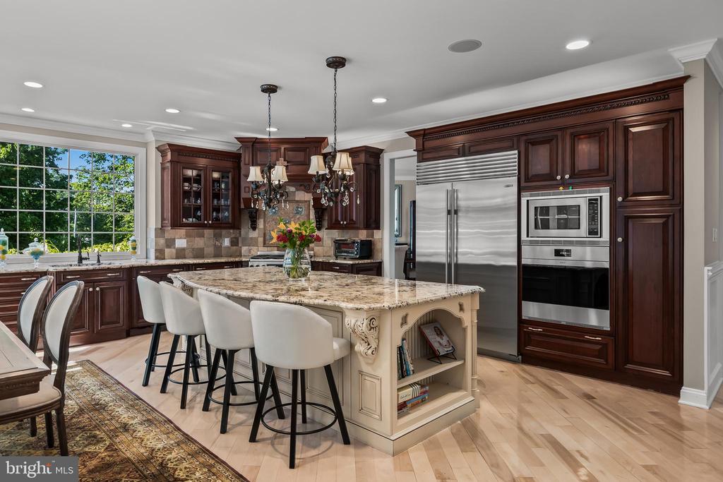 209 FOREST WOODS DRIVE