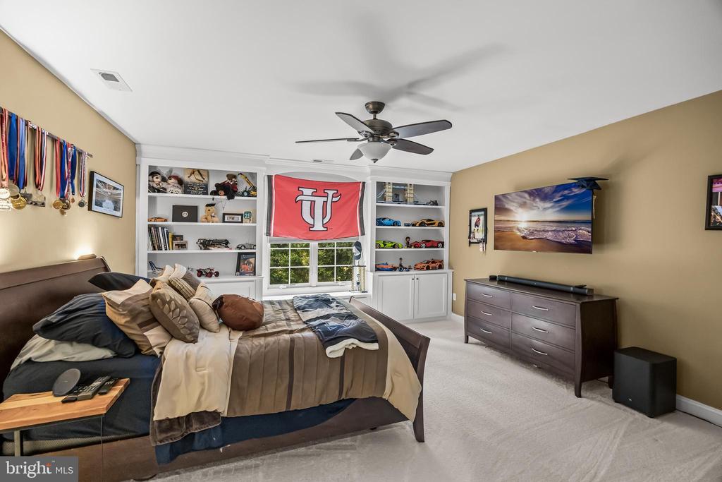 209 FOREST WOODS DRIVE