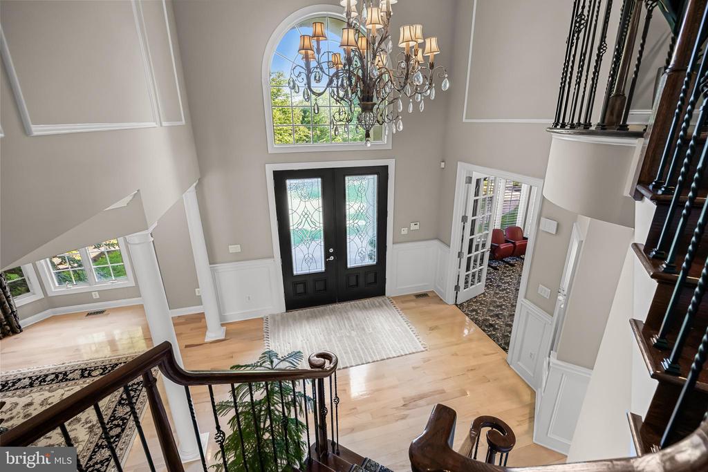209 FOREST WOODS DRIVE