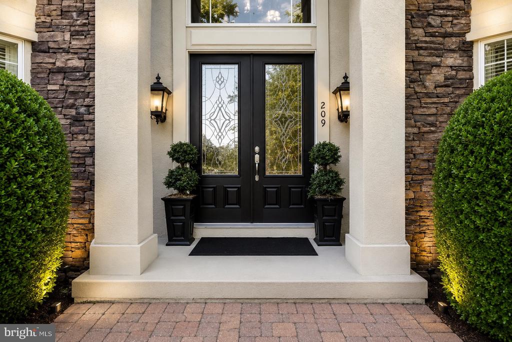 209 FOREST WOODS DRIVE