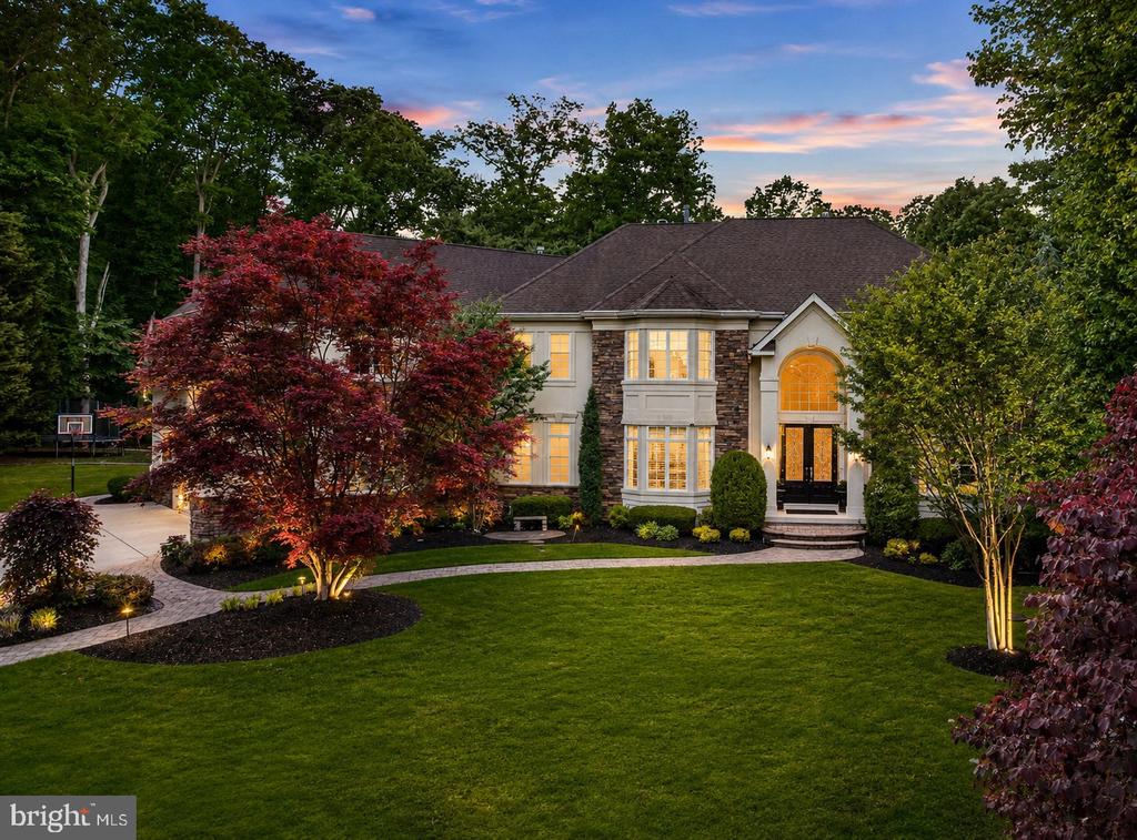 209 FOREST WOODS DRIVE