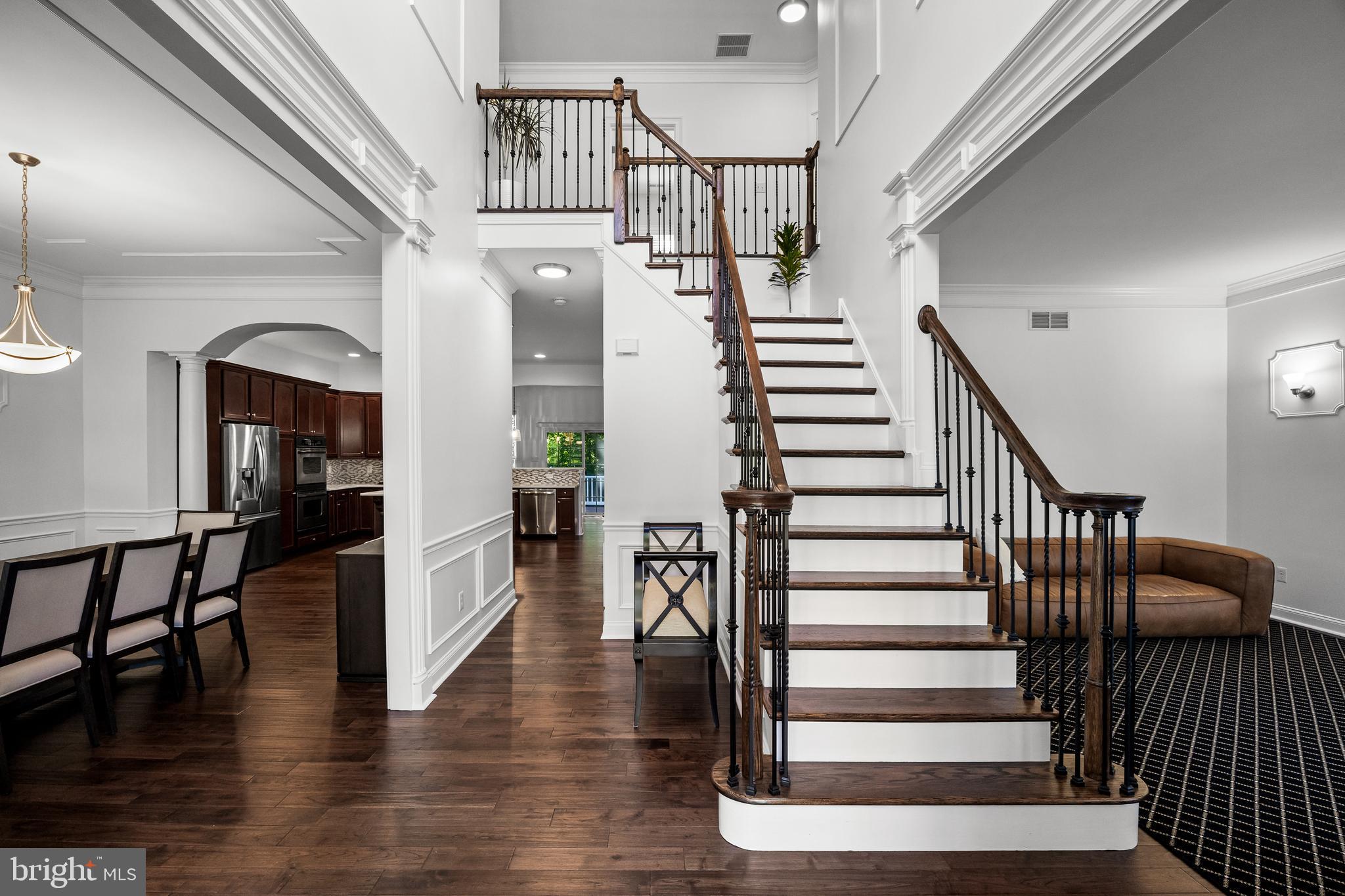 105 HICKORY COURT