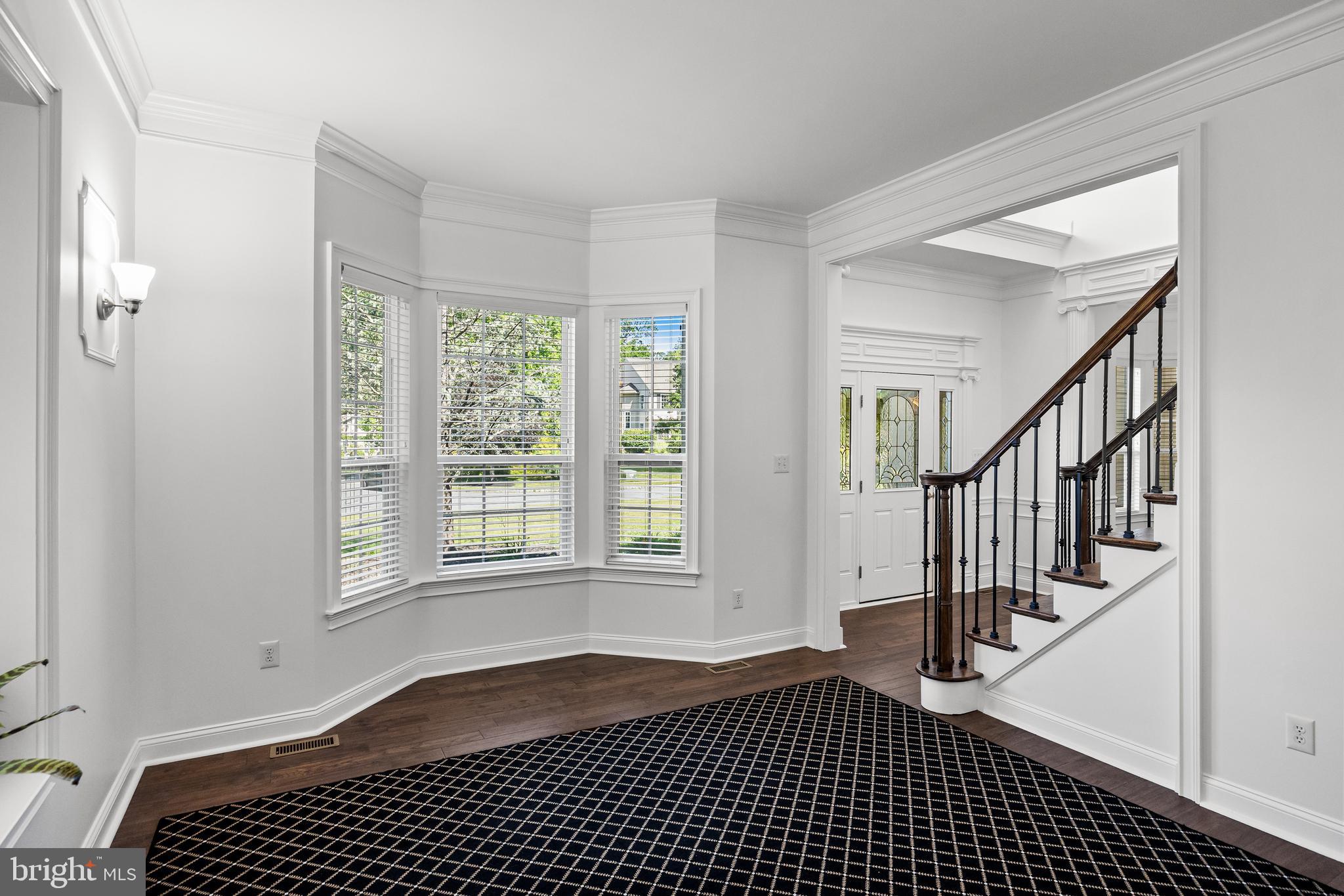 105 HICKORY COURT