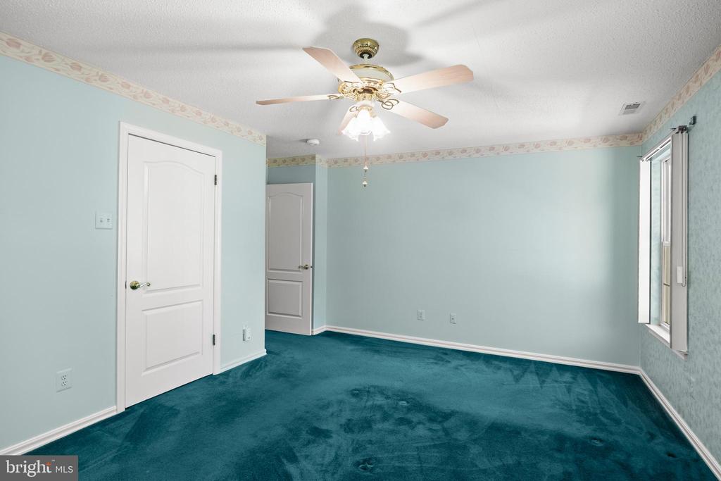 504 SAINT MARTIN COURT