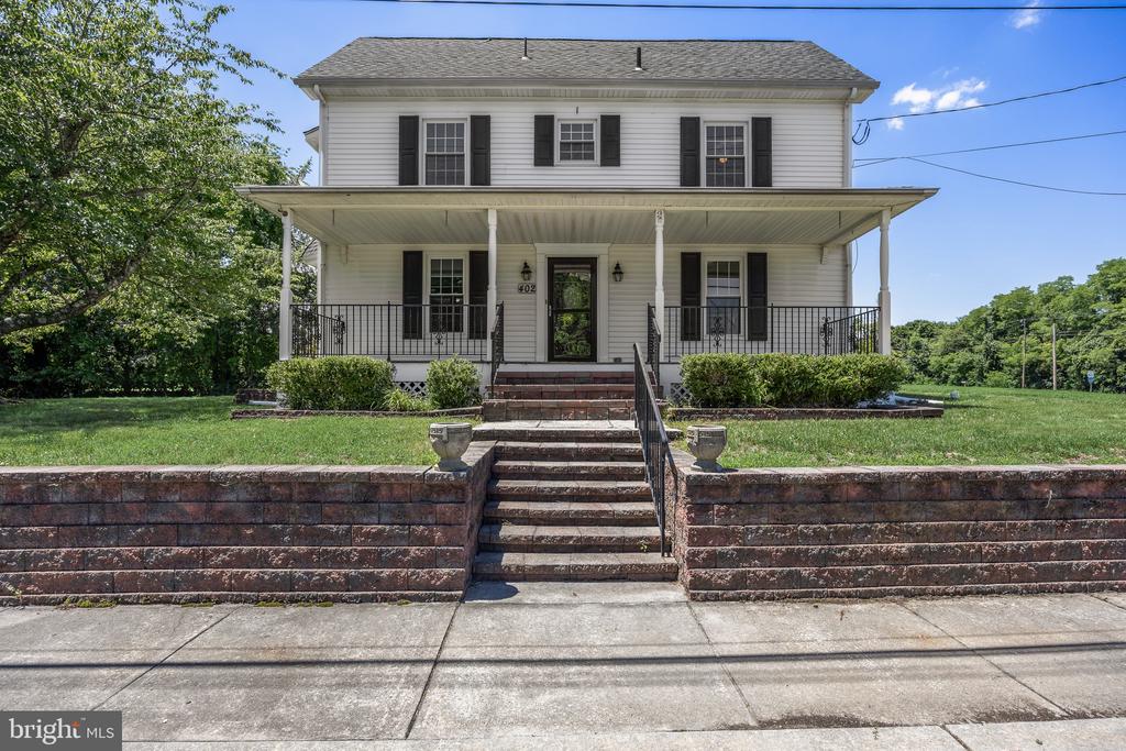 402 BARNSBORO ROAD