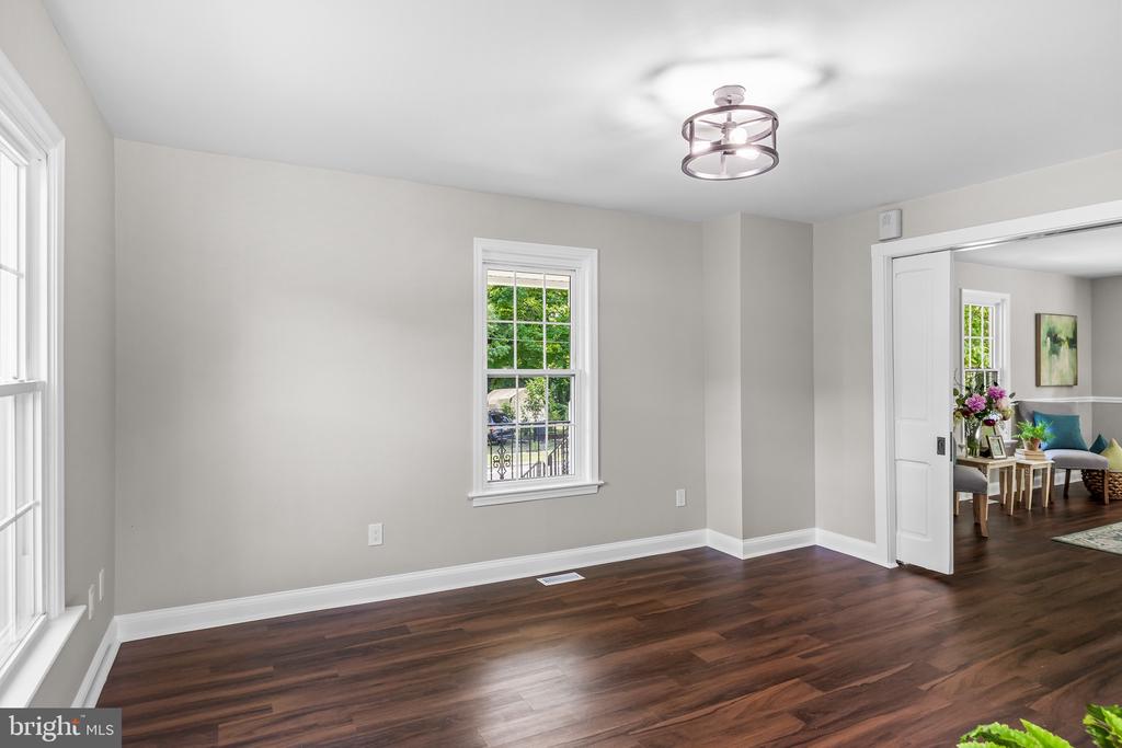 402 BARNSBORO ROAD