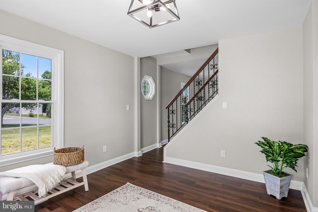 402 BARNSBORO ROAD