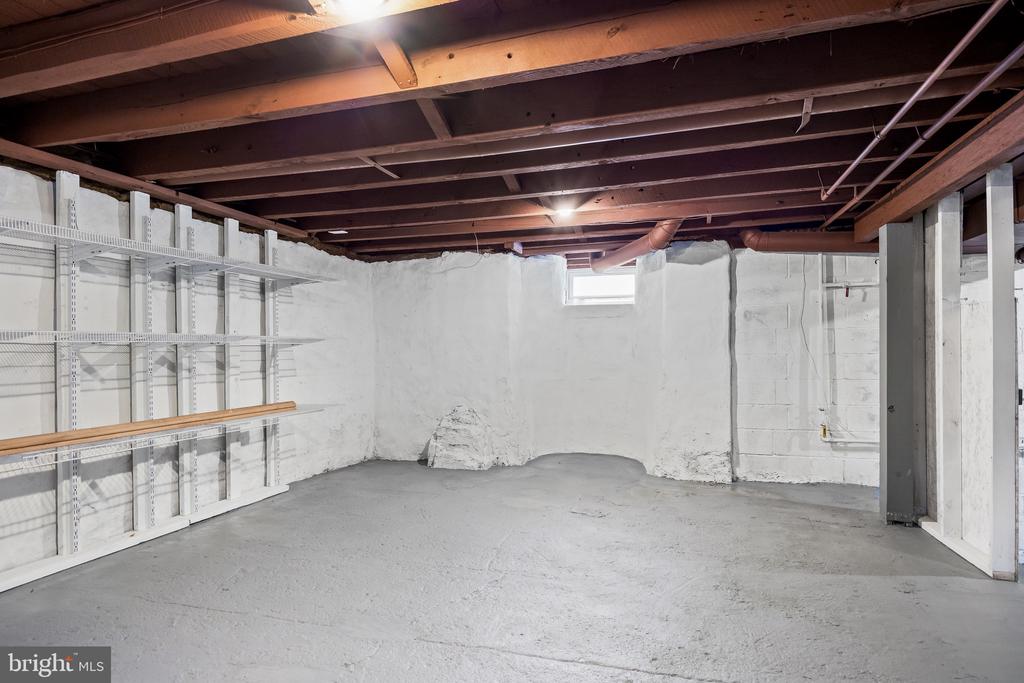 402 BARNSBORO ROAD