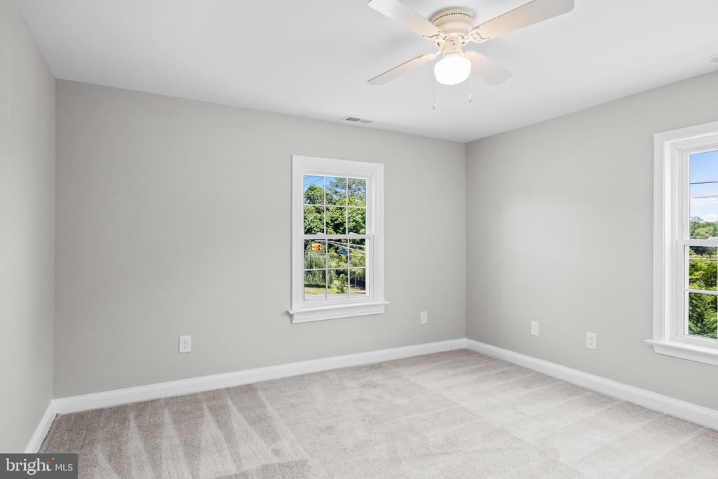 402 BARNSBORO ROAD