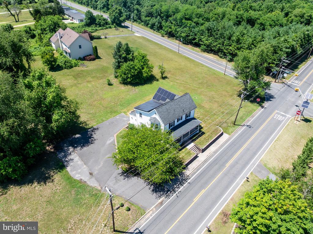 402 BARNSBORO ROAD