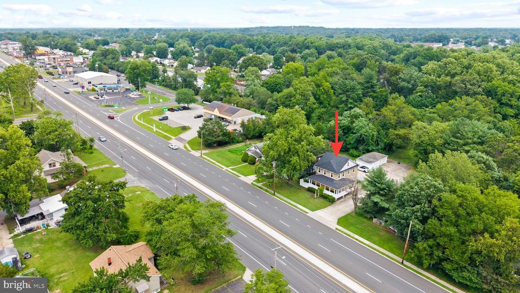 1124 MANTUA PIKE