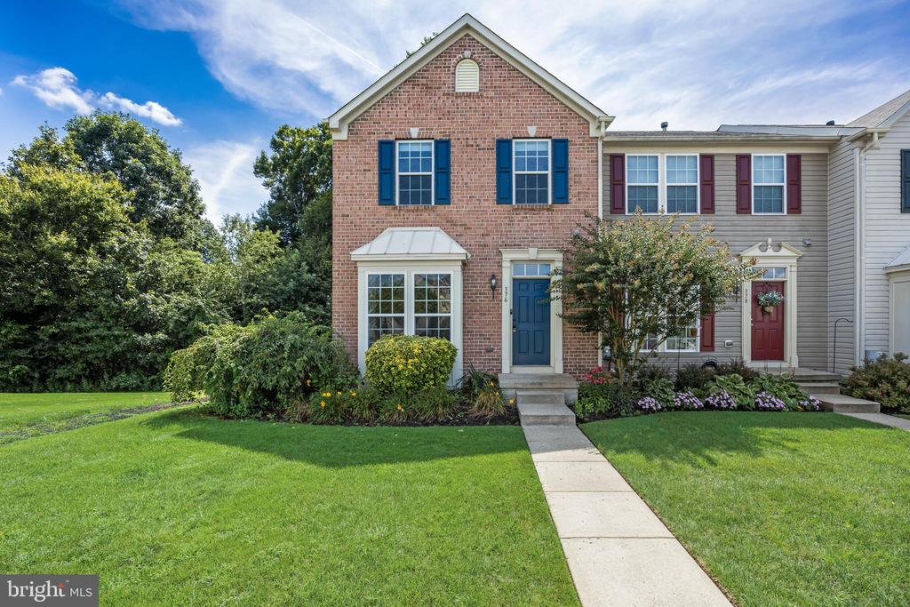 376 CONCETTA DRIVE