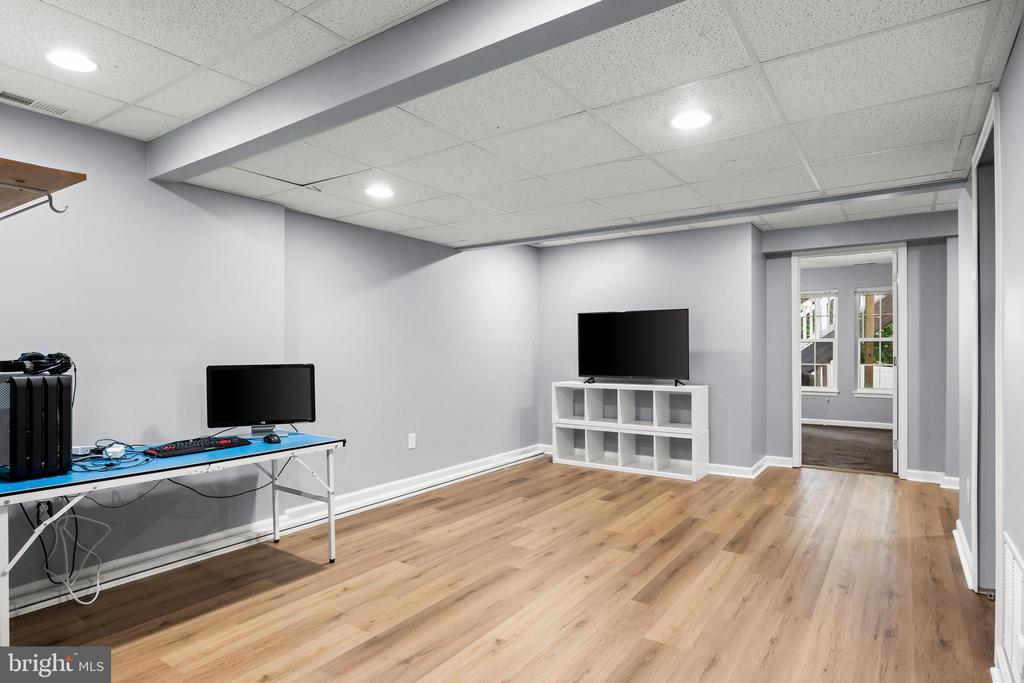 376 CONCETTA DRIVE