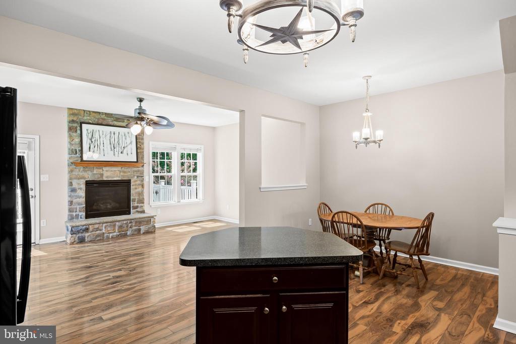 376 CONCETTA DRIVE