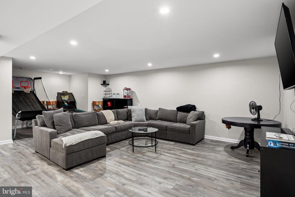 116 SARAH DRIVE