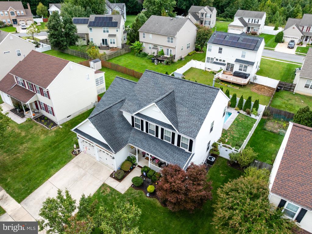 956 ASHBURN WAY