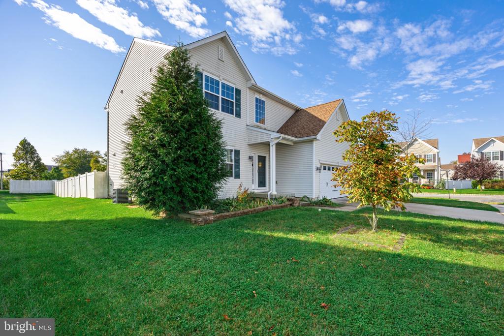 1140 MUNYON DRIVE