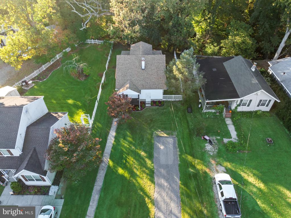 768 RIDGE DRIVE