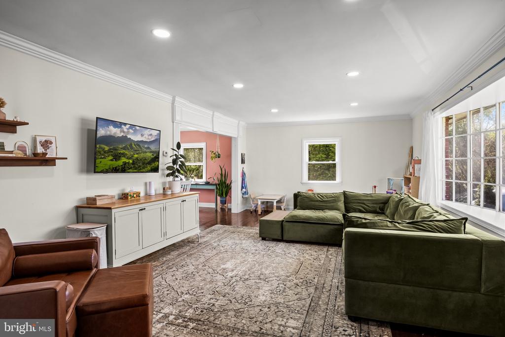 45 CENTRAL AVENUE