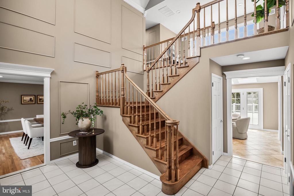 7 MICHAEL COURT