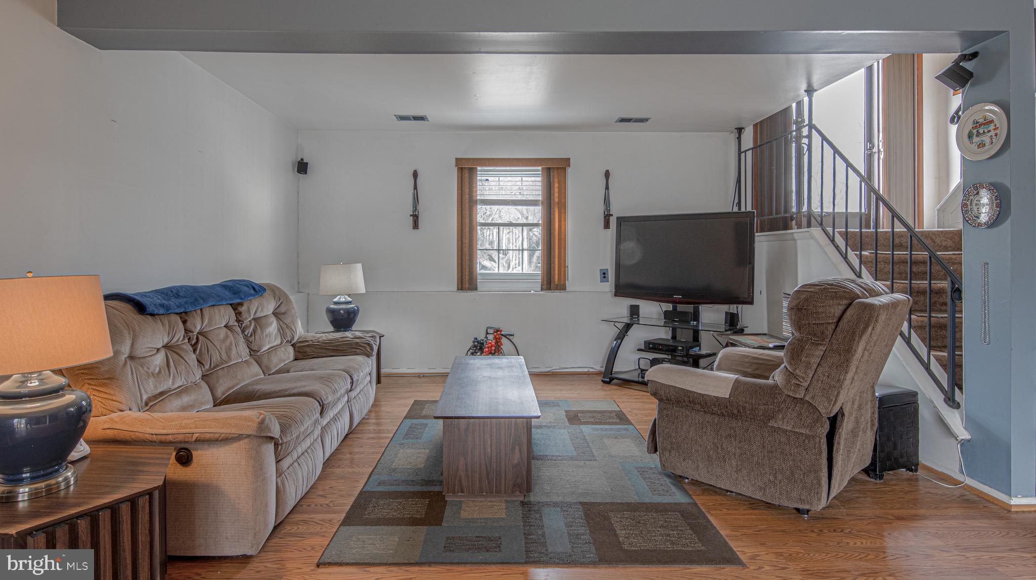 117 Primrose Ln