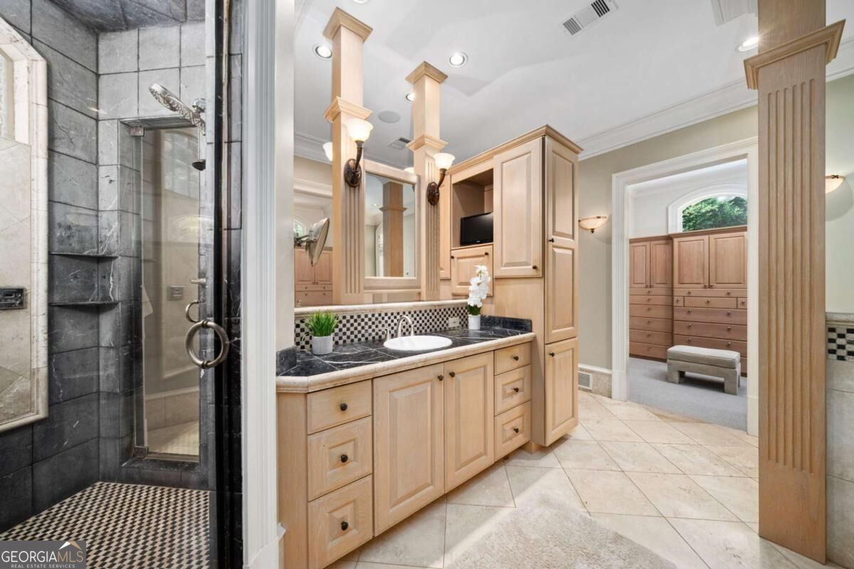5530 Claire Rose Lane