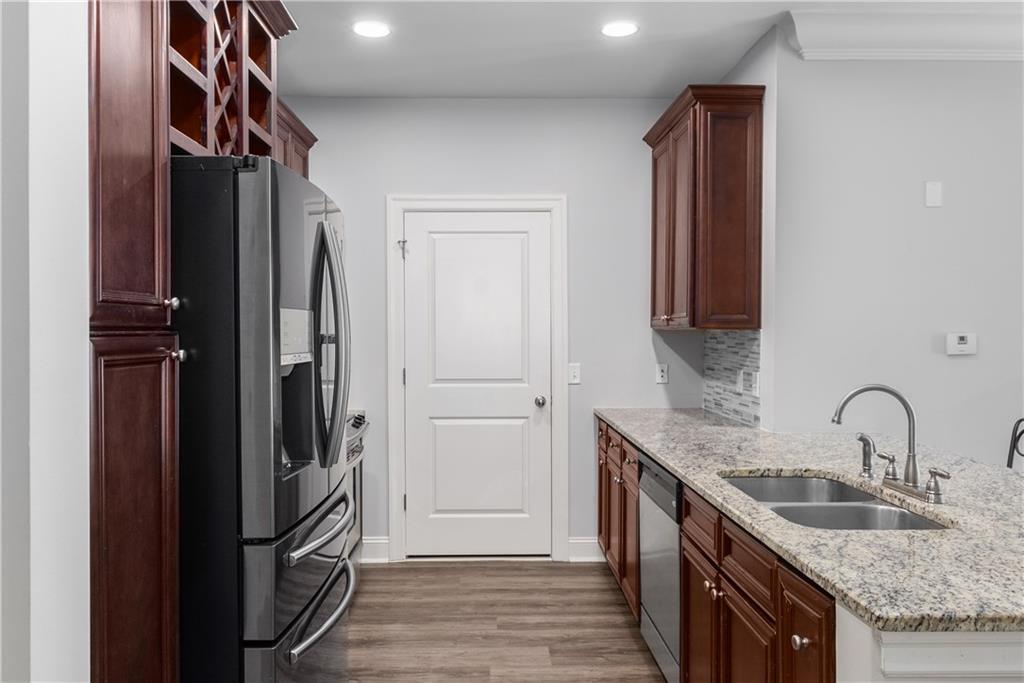 901 Abernathy Road NE Unit 2050