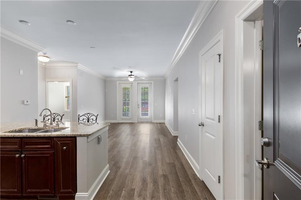 901 Abernathy Road NE Unit 2050