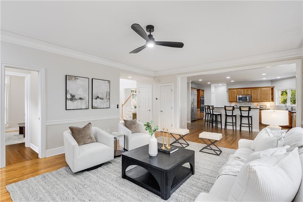 5705 Whitehall Walk