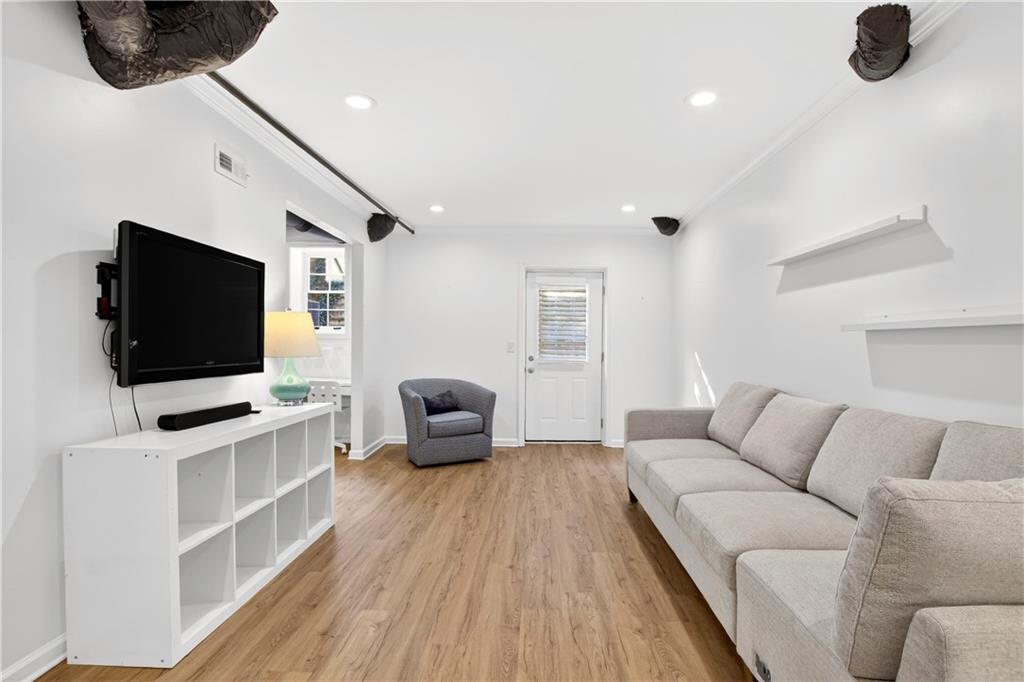 5092 Hidden Branches Circle