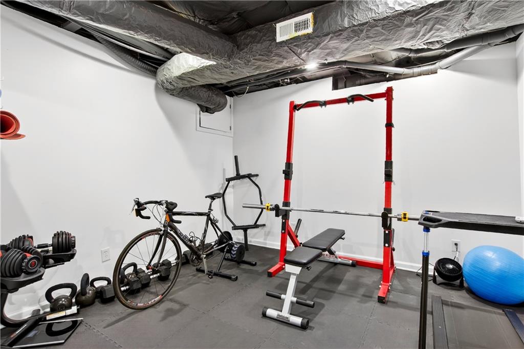 5092 Hidden Branches Circle